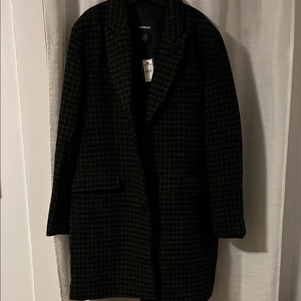 EXPRESS Men's Wool Blend Winter Dress Coat - Black/Dark Green/burnt orange Plaid